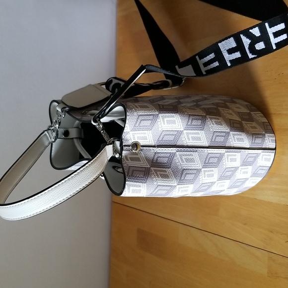Karl Lagerfeld Paris White Adele Bucket Bag - Picture 8 of 13